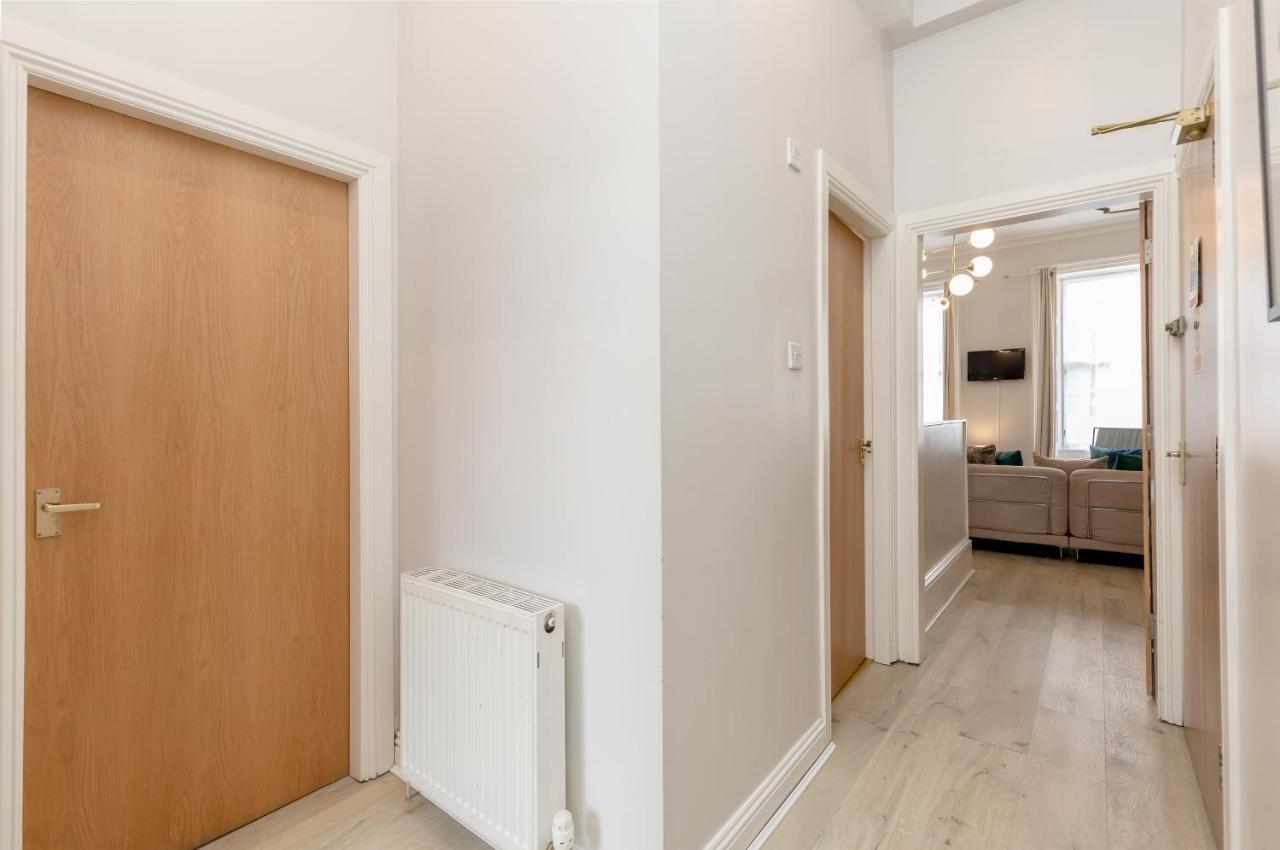 Southside Apartments By Destination Единбург Екстериор снимка